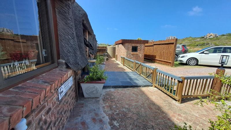 5 Bedroom Property for Sale in Stilbaai Wes Western Cape